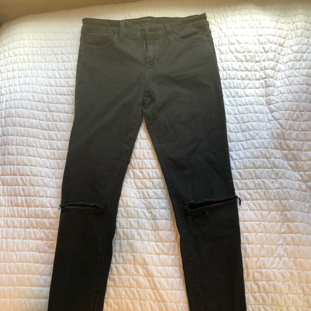 Joe’s Jeans Black Distressed Skinny Jeans 28